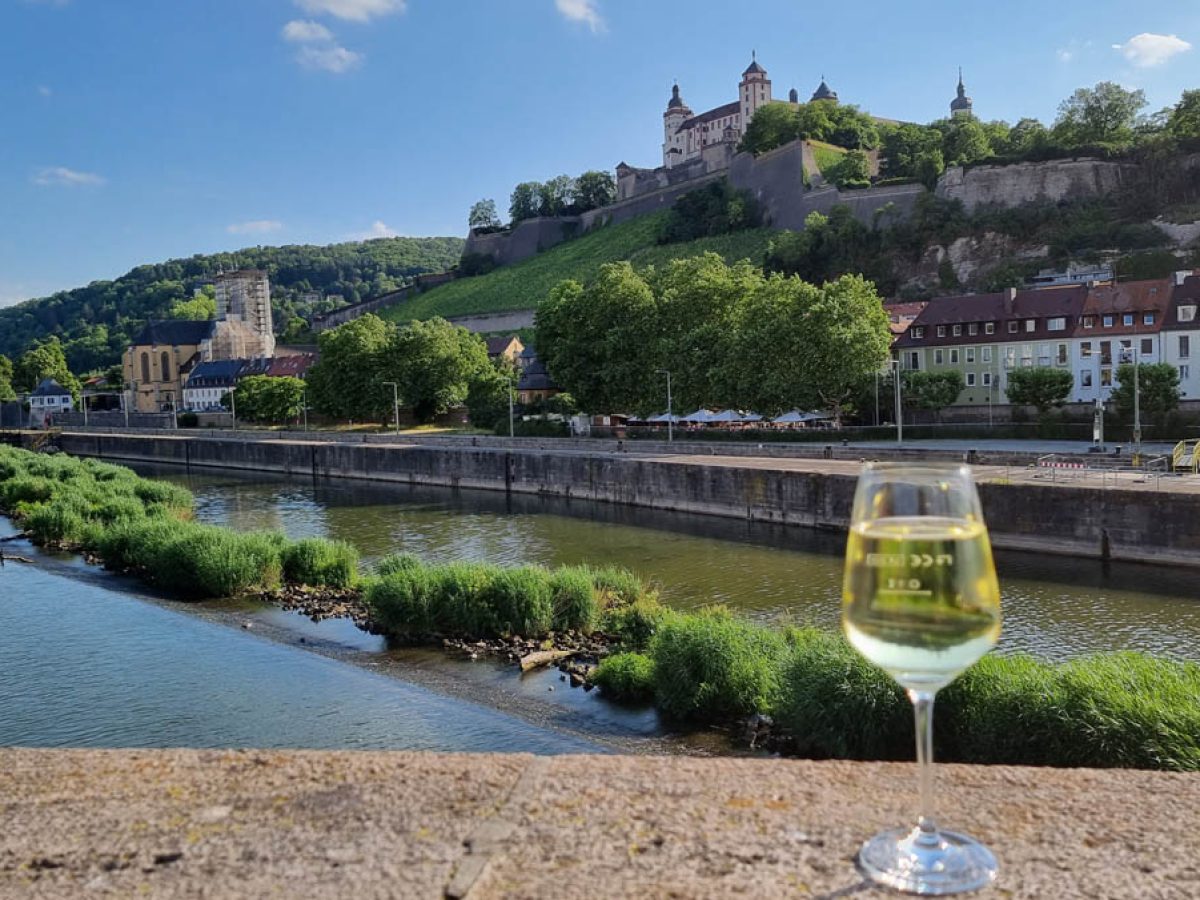 Würzburg Wine Region: Vineyards and Tastings – A Taste of Franconia’s Finest