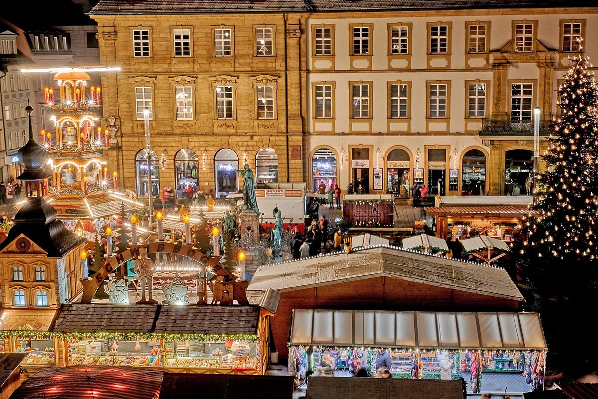 Bamberg Christmas Market Tour: Baroque Charm & Winter Glow in Franconia